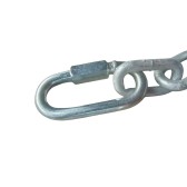 Zoom sur un des maillons de fixation de la chaine de métal en acier galvanisé long. 3 m